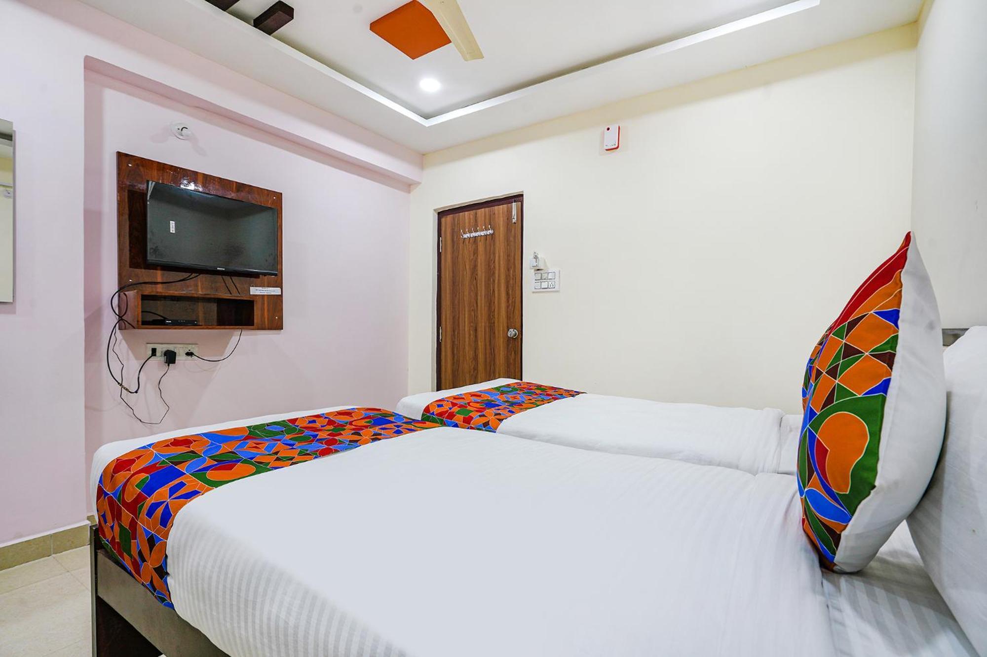 Fabhotel Sri Karthikeya Grand - Nr Nexus Mall, Kukatpally Hyderabad Exterior foto